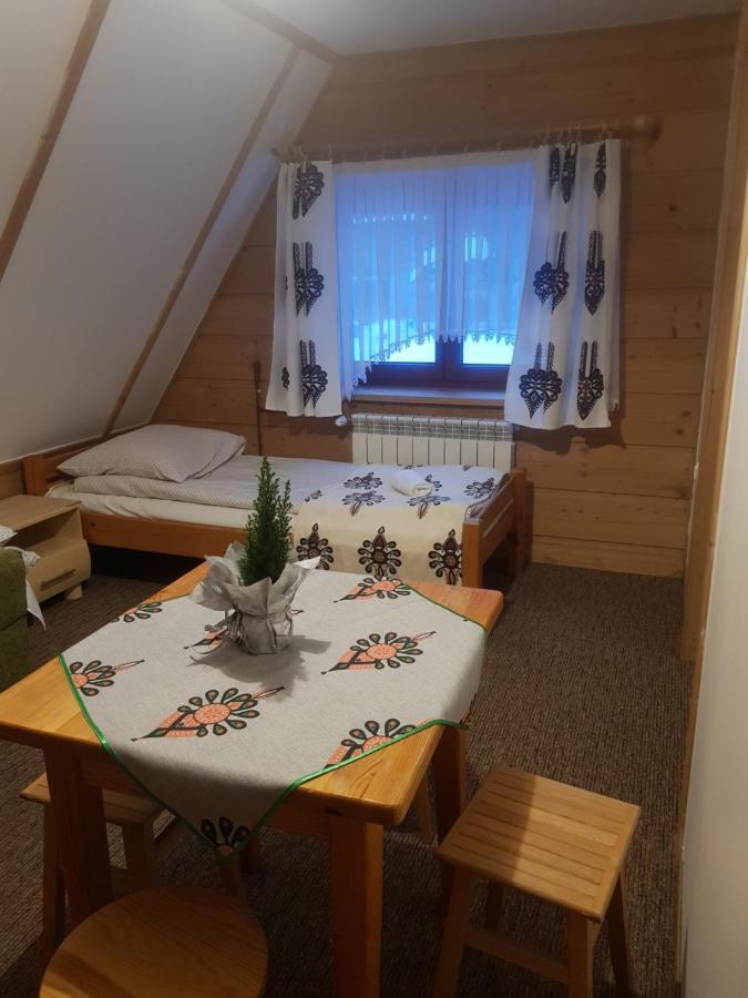 Pokoje Gosinne U Ani I Andrzeja Ciche Małe Esterno foto